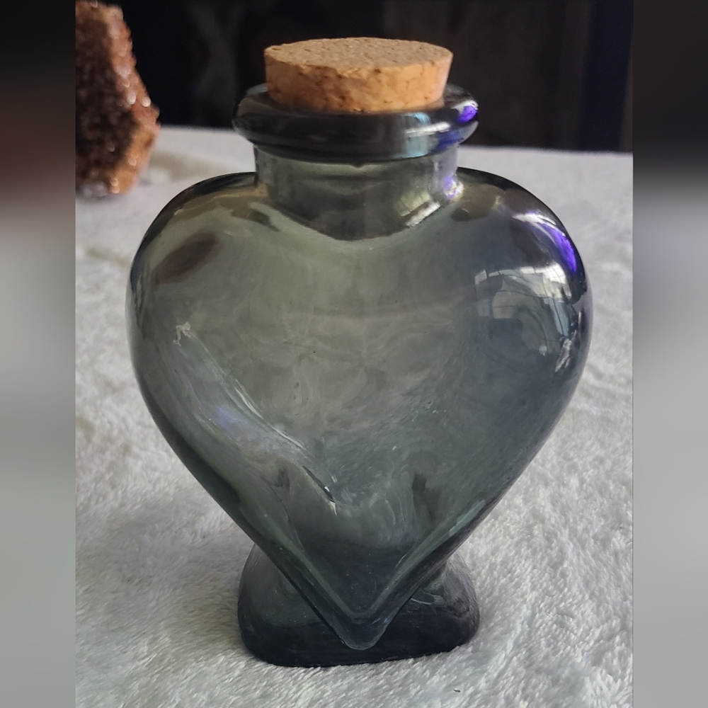 Vintage Heart-Shaped Glass Bottle with Cork - Smoky Blue - Picture 2 of 12